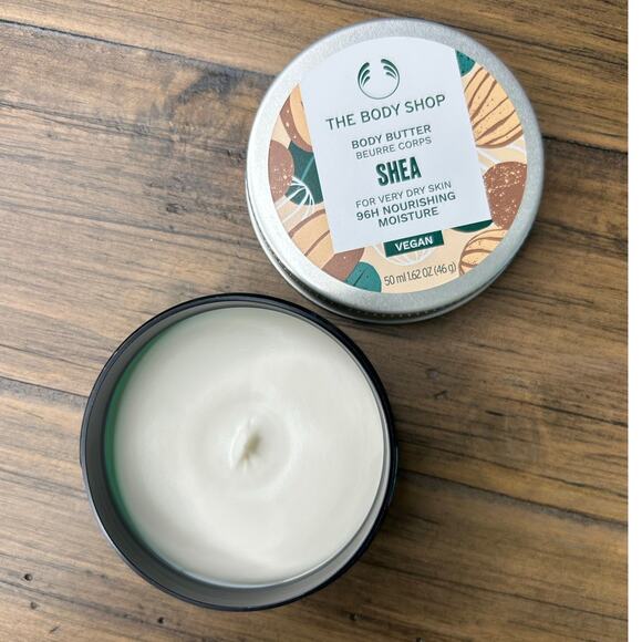 The Body Shop Shea Body Butter 1.62 oz Very Dry Skin Discontinued HTF Mini - Picture 2 of 6
